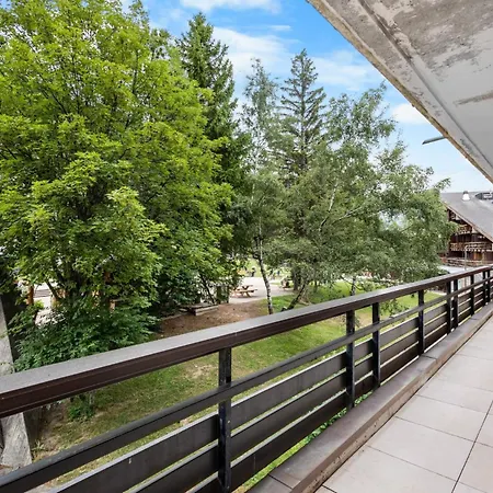 Mars 404-406 Sur La Place Du Village A Avec Vue Sur Les Alpes Appartamento Anzère