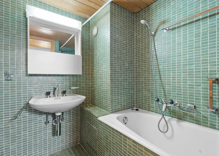 Mars 404-406 Sur La Place Du Village A Avec Vue Sur Les Alpes * Anzère