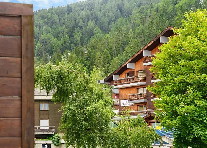 Mars 404-406 Sur La Place Du Village A Avec Vue Sur Les Alpes Appartement Anzère